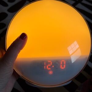 Sunrise alarm with nature sounds